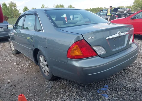 2001 Toyota Avalon Xls z USA, uszkodzony, nr VIN 4T1BF28B21U156703